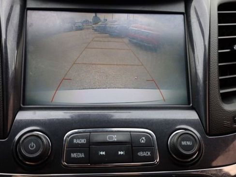 Used 2019 Chevrolet Impala Premier image 5