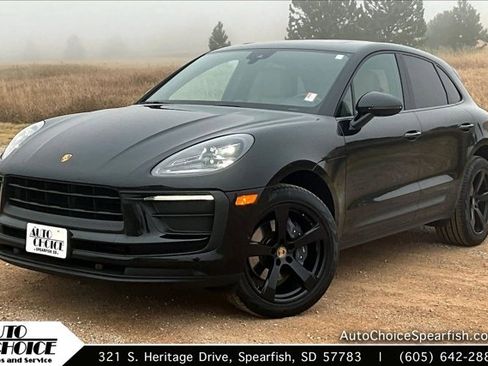 Used 2022 Porsche Macan PREMIUM PACKAGE PLUS 2.0T (AWD image 1