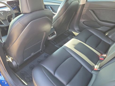 Used 2021 Tesla Model 3 Long Range image 11