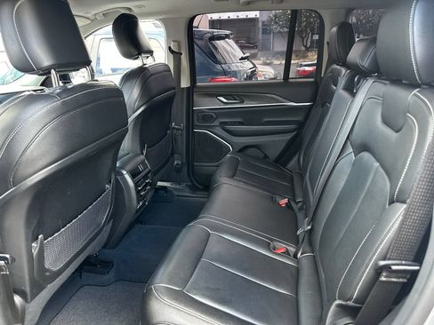 Used 2022 Jeep Grand Cherokee Limited 4xe AWD/4WD image 15