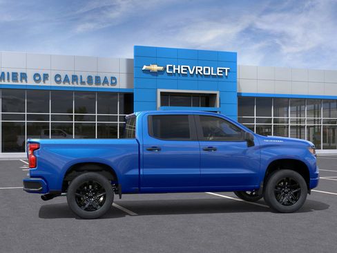 New 2025 Chevrolet Silverado 1500 Custom image 5