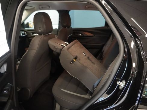 Used 2023 Chevrolet TrailBlazer LT FWD image 21