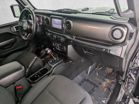 Used 2019 Jeep Wrangler Unlimited Sport S AWD/4WD image 19