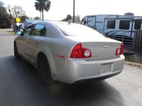 Used 2011 Chevrolet Malibu LS image 3