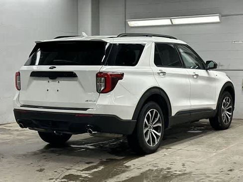 Used 2024 Ford Explorer ST-Line w/ Class IV Trailer Tow Package image 33