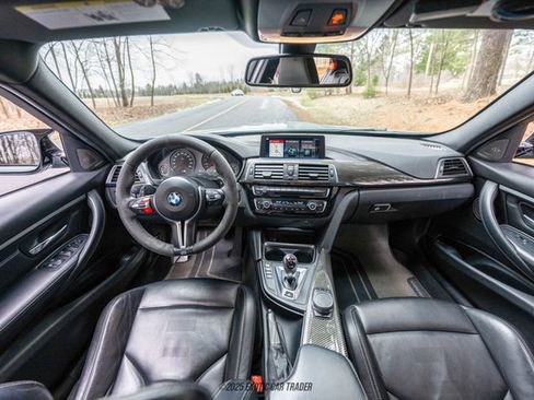 Used 2018 BMW M3 image 53