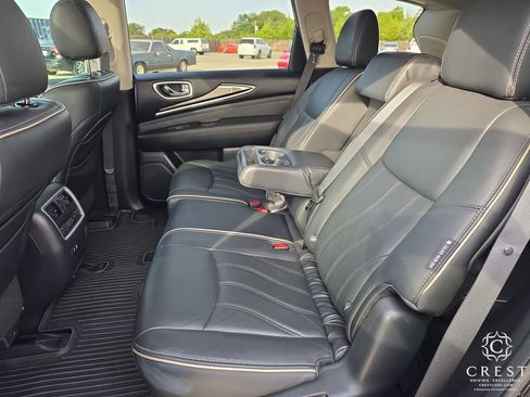 Certified 2019 INFINITI QX60 Luxe w/ Essential Package AWD/4WD image 25