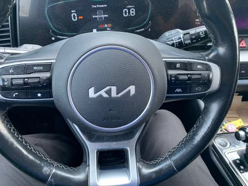 Used 2023 Kia Sportage EX AWD/4WD image 15
