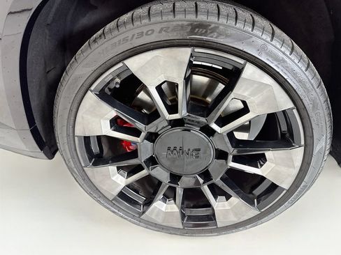 Used 2023 BMW XM AWD/4WD image 30