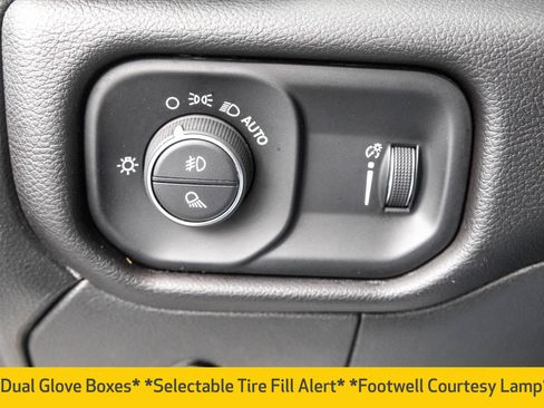 Used 2023 RAM 3500 Big Horn w/ Level 1 Equipment Group image 20