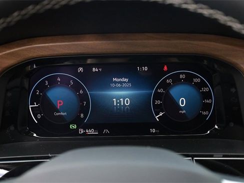 New 2026 Volkswagen Atlas SE image 12