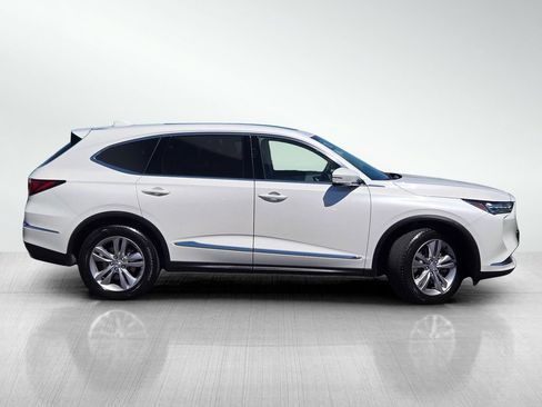 Used 2024 Acura MDX SH-AWD image 3