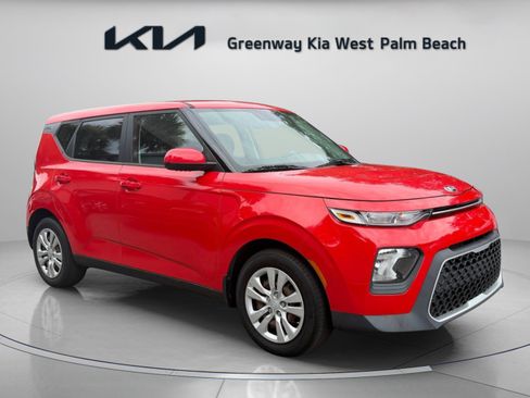 Certified 2021 Kia Soul LX FWD image 1