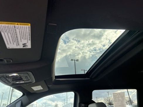 Used 2025 Chevrolet Silverado 1500 LTZ w/ LTZ Premium Package image 17