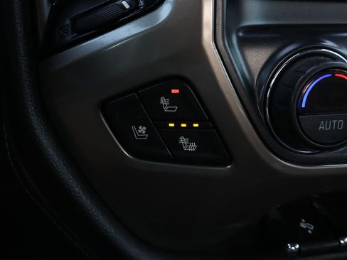 Used 2018 Chevrolet Silverado 1500 High Country RWD image 35