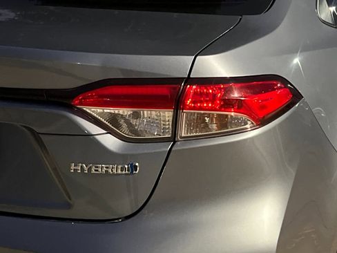 Used 2020 Toyota Corolla LE image 25