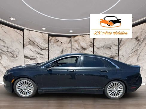 Used 2013 Lincoln MKZ FWD image 7