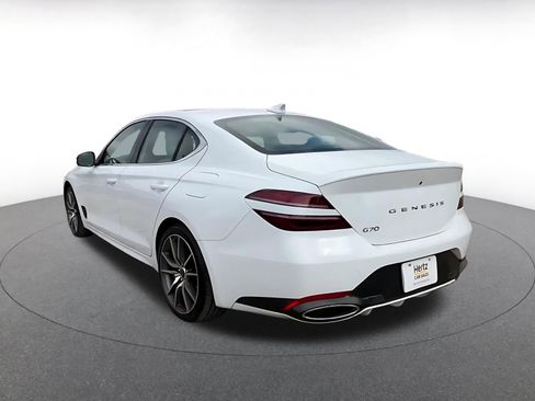 Used 2025 Genesis G70 2.5T image 11