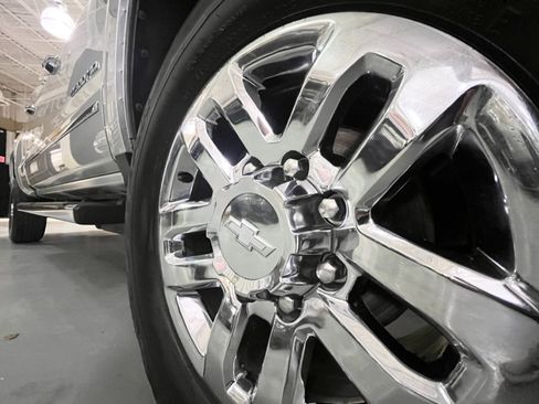 Used 2016 Chevrolet Silverado 2500 LTZ w/ Duramax Plus Package image 5