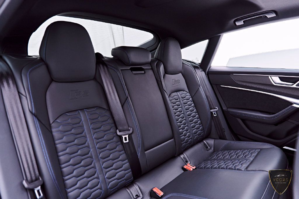 Used 2025 Audi RS 7 Performance AWD/4WD image 60