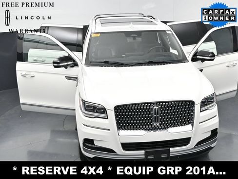 Used 2022 Lincoln Navigator Reserve AWD/4WD image 40