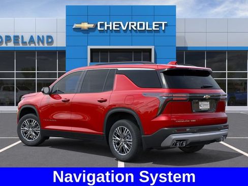 New 2026 Chevrolet Traverse LT w/ Driver Confidence Package AWD/4WD image 4