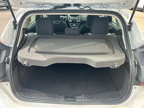 Used 2014 Ford Focus SE w/ SE Sport Package FWD image 17