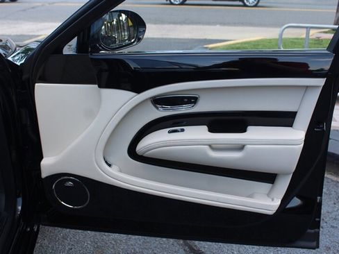Used 2013 Bentley Mulsanne RWD image 35