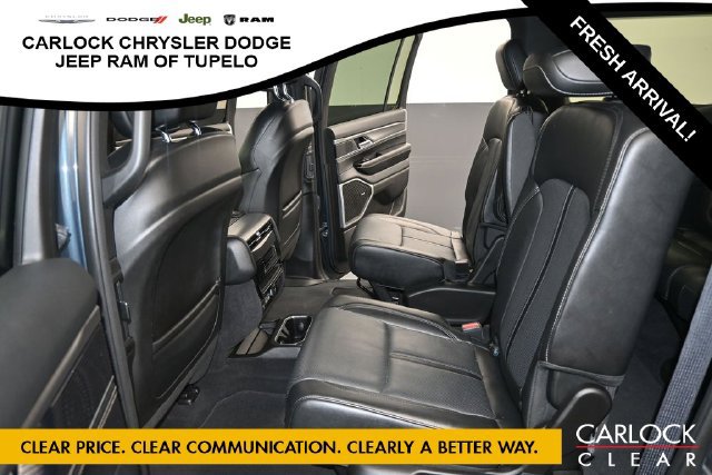 Used 2023 Jeep Wagoneer Series II AWD/4WD image 26