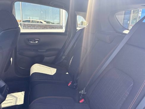 Used 2024 Honda HR-V Sport image 33