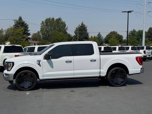 Used 2021 Ford F150 XLT w/ Equipment Group 302A High AWD/4WD image 4