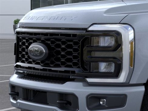 New 2026 Ford F350 Lariat w/ Tremor Off-Road Package image 17