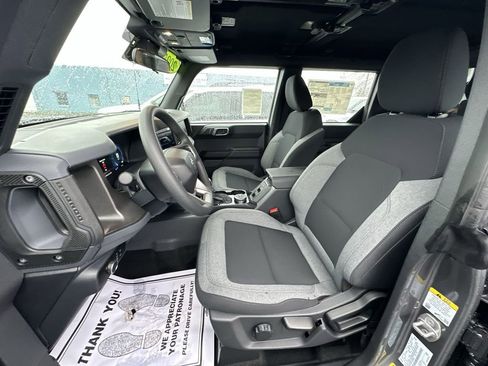 New 2025 Ford Bronco 4-Door image 11