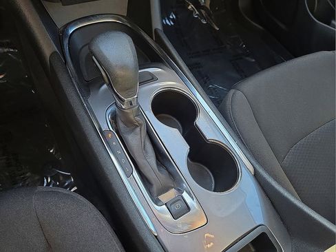 Used 2023 Chevrolet Malibu LT image 29