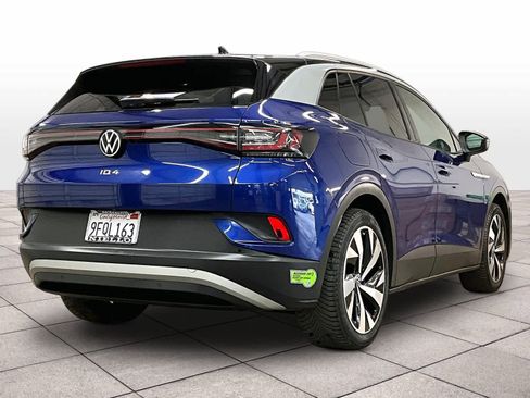 Used 2022 Volkswagen ID.4 Pro S w/ Gradient Package image 15