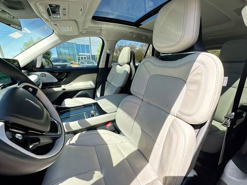 Used 2025 Lincoln Aviator Reserve w/ Equipment Group 201A image 20