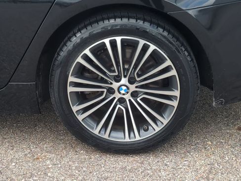 Used 2019 BMW 540i xDrive w/ Convenience Package AWD/4WD image 13
