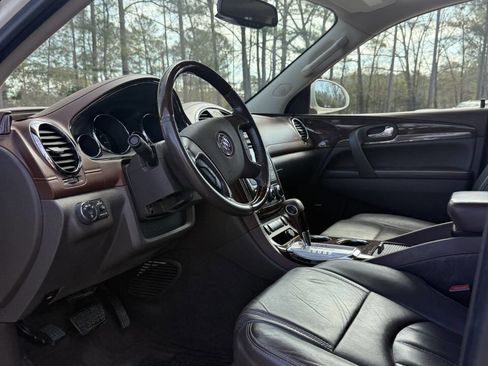 Used 2014 Buick Enclave Leather w/ Trailering Provision Package image 5
