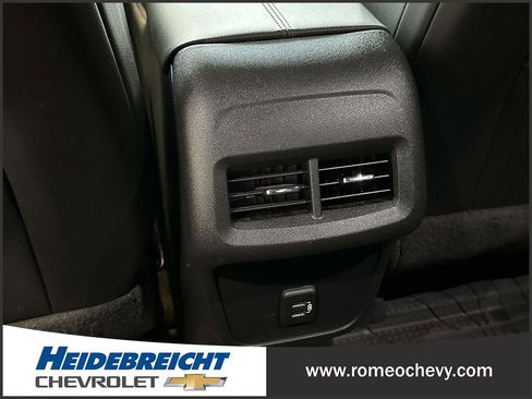 Certified 2023 Chevrolet Equinox RS w/ LPO, Floor Liner Package image 14