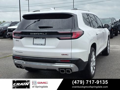 Used 2024 GMC Acadia Denali w/ Super Cruise Package FWD image 8