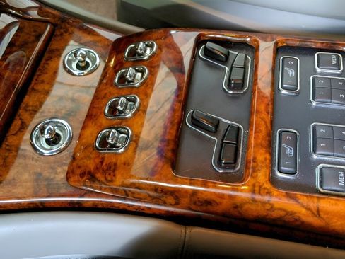 Used 1999 Rolls-Royce Silver Seraph image 20