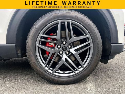 Used 2025 Ford Explorer ST-Line w/ Premium Package AWD/4WD image 9