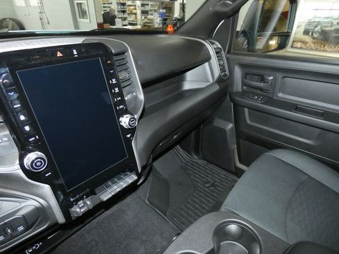 Used 2025 RAM 2500 Tradesman AWD/4WD image 13