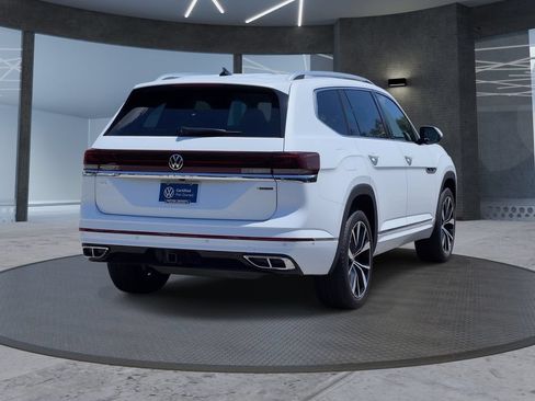 Used 2026 Volkswagen Atlas SEL Premium R-Line AWD/4WD image 4
