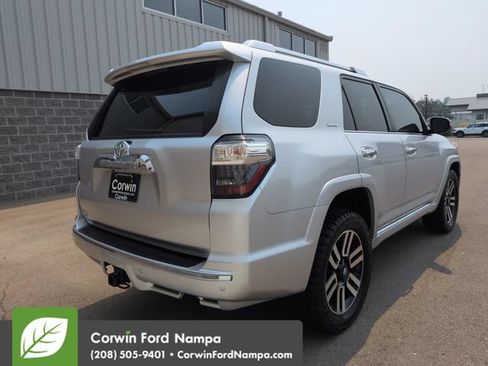 Used 2018 Toyota 4Runner Limited AWD/4WD image 3