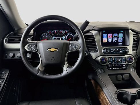 Used 2018 Chevrolet Tahoe LT w/ Luxury Package AWD/4WD image 23