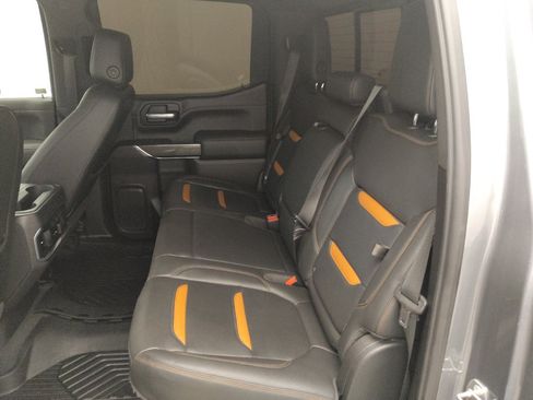 Used 2021 GMC Sierra 1500 AT4 w/ AT4 Premium Package AWD/4WD image 18