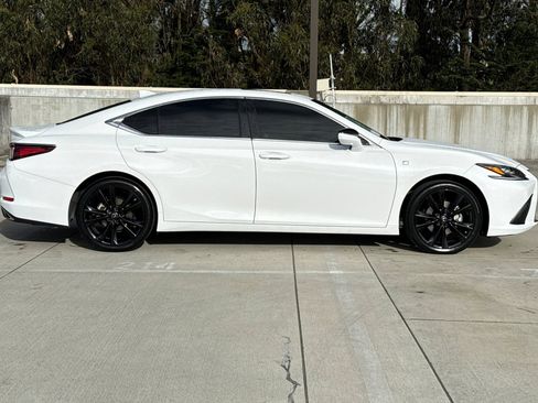 Used 2023 Lexus ES 350 F Sport w/ Accessory Package (Z1) image 8