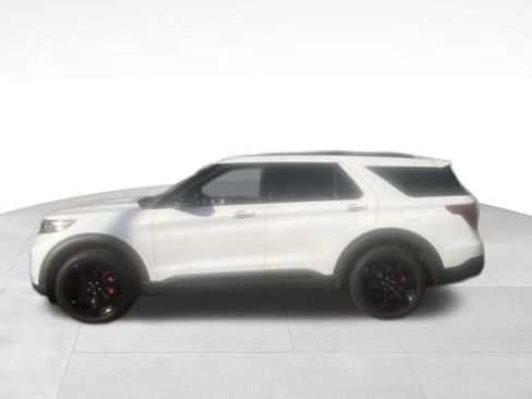 Certified 2023 Ford Explorer ST w/ Equipment Group 401A AWD/4WD image 3