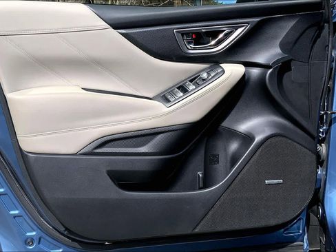 Used 2021 Subaru Forester Limited AWD/4WD image 22